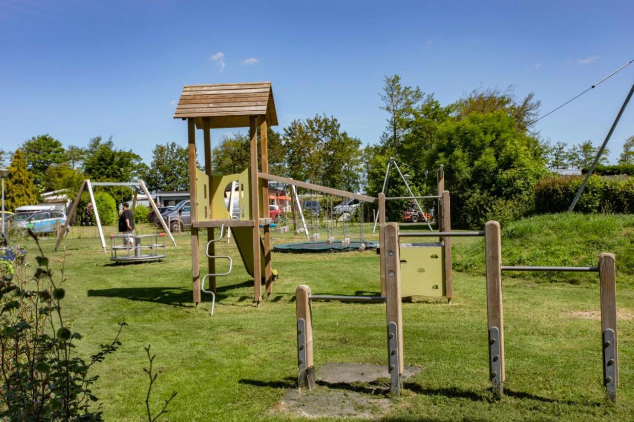 Villa Aan 'T Wiel Op Recreatiepark De Wielen São Martinho Exterior foto